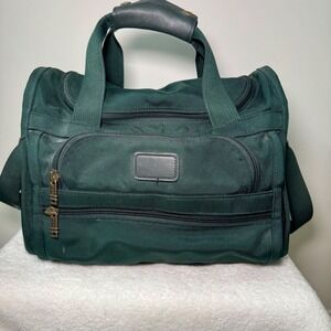 Tumi Alpha Ballistic Nylon Duffel Bag Forest Green Travel Weekender Satchel